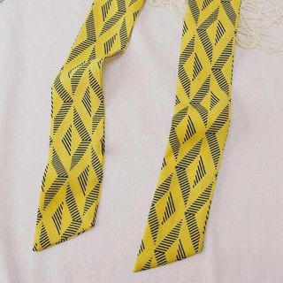 Khăn Turban Dài Màu Vàng Phối Họa Tiết Zigzag Đen - Mã TD071