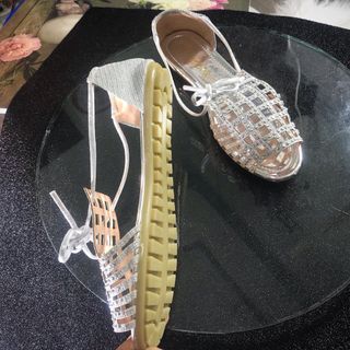Giày sandal rọ kim sa