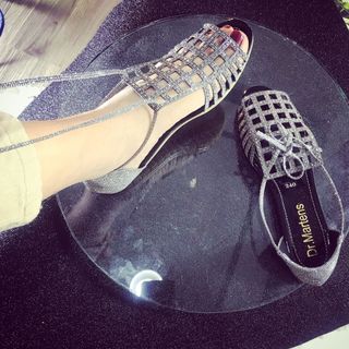 Giày sandal rọ kim sa