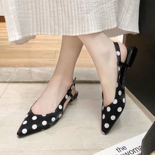 Giày sandal bút mui chấm bi