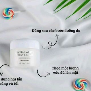 kem dưỡng trắng da 3w clinic