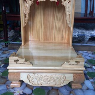 Bàn thờ thần tài