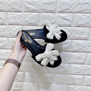 Dép đính nơ Ngọc