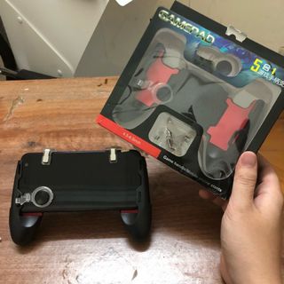 tay cầm chơi game cho điên thoại