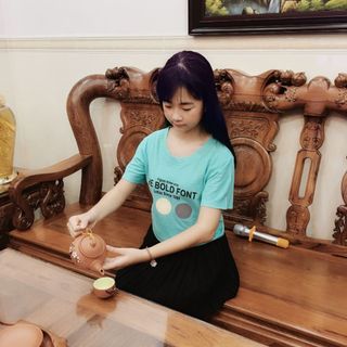 Áo thun giấy cổ tròn