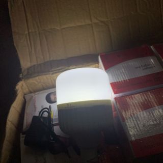 Bóng Đèn tích điện 35W giá sỉ bao chọi bao đập