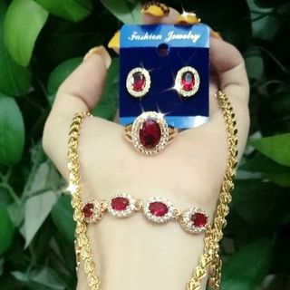 trang sức ngọc rubi cao cấp