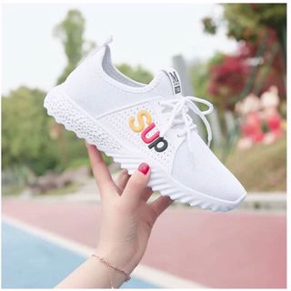 Giày bata b