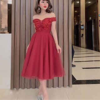 ĐẦM XOÈ CÔNG CHÚA TRỄ VAI