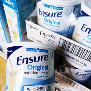 Sữa Ensure mẫu mới 400g