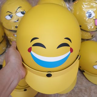 Nón Bảo Hiểm Xe Máy Hình Emoji Dễ Thương