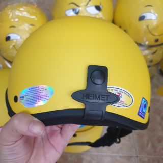 Nón Bảo Hiểm Xe Máy Hình Emoji Dễ Thương