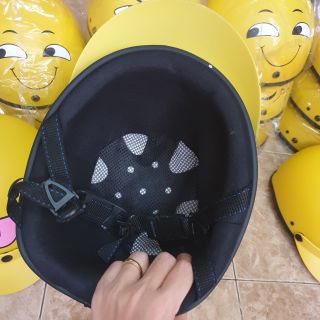 Nón Bảo Hiểm Xe Máy Hình Emoji Dễ Thương