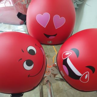 Nón Bảo Hiểm Xe Máy Hình Emoji Dễ Thương