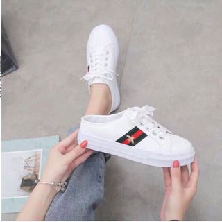 Sục bata mảnh