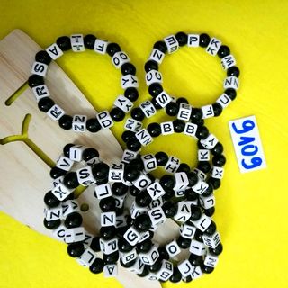 chuỗi đeo tay phong thủy nhiều mẫu