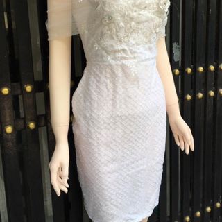 ĐẦM BODY KHOÉT VAI ĐÍNH HOA