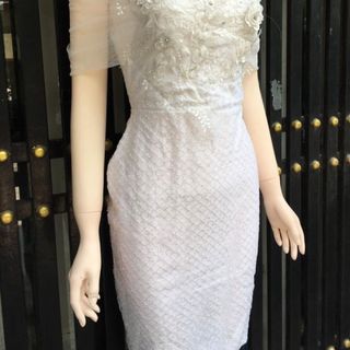 ĐẦM BODY KHOÉT VAI ĐÍNH HOA