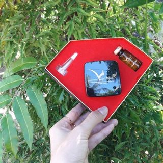 mỹ phẩm vip white