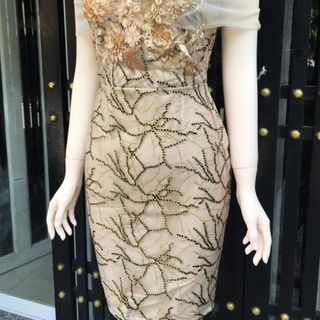 ĐẦM BODY KHOÉT VAI ĐÍNH HOA