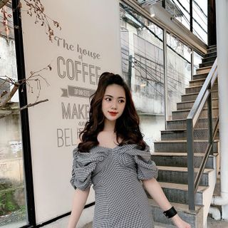 ĐẦM CARO NHÚN VAI