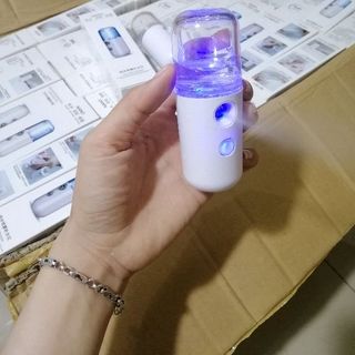máy xông mặt mini