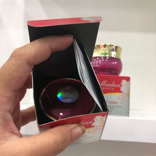 Kem Meiduzi Nhật Bản