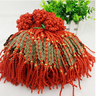 Vòng tay chỉ đỏ may mắn xu ngũ Đế