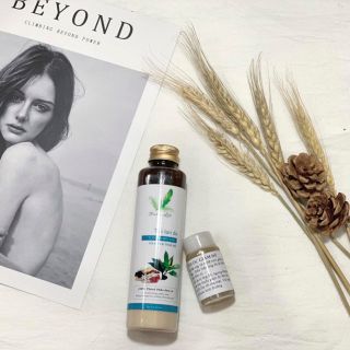 Thảo dược trị mụn Feather Life