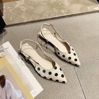 Giày sandal bit mui