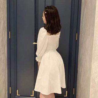 Đầm nhún tay phồng cute