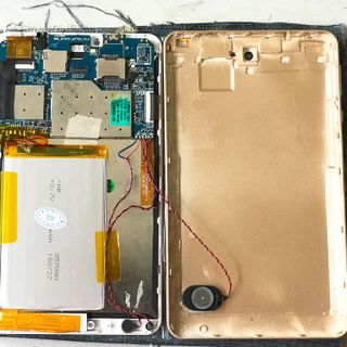 THAY MÀN HÌNH CẢM ỨNG - SỬA CHỮA MTB CUTEPAD M7078