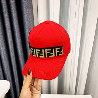 nón kết nữ m