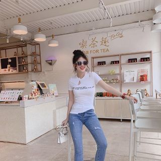 ÁO THUN CHỮ TÀ XÉO