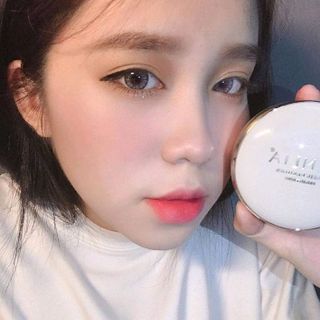 MAGIC CUSHION BRIGTENING - CENLIA COSMETIC