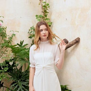 ĐẦM VOAN 2 LỚP XOẮN EO