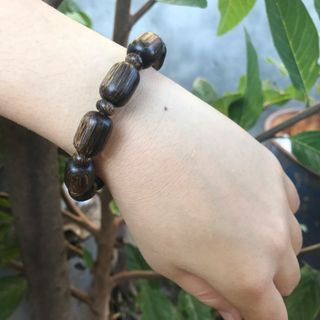 Trầm hương sánh chìm kiểu trụ