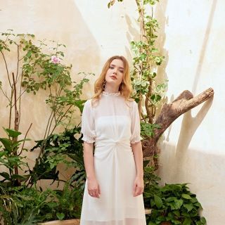 ĐẦM VOAN 2 LỚP XOẮN EO