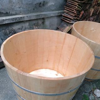 bồn tắm tròn gỗ thông