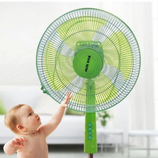 Lưới bọc quạt bảo vệ an toàn cho bé
