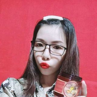 gell tẩy tế bào chết mật ong