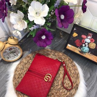 Cluth cầm tay hiệu GC sang trọng
