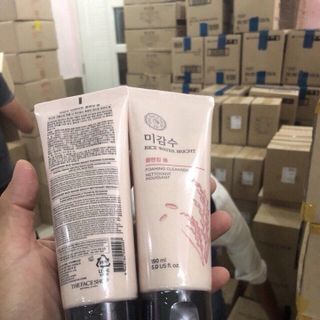 Sữa Rửa Mặt Gạo Hàn Quốc