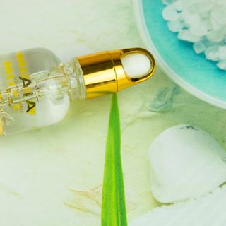 SERUM DƯỠNG TRẮNG DA - THÂM QUẨNG MẮT AIA 30ML MỸ PHẨM AIA