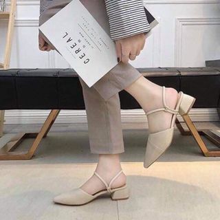 Giày dây mang được 2 kiểu