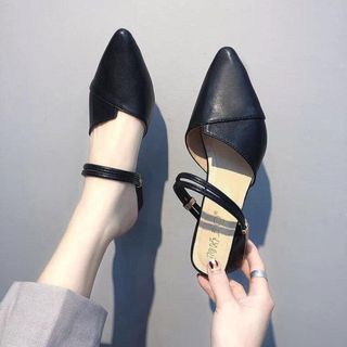 Giày dây mang được 2 kiểu