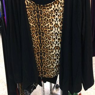 ÁO TRUNG NIÊN THÁI LAN