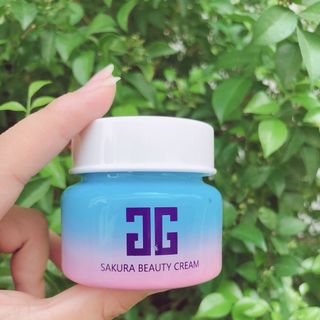 Kem Trị Nám Trắng Da Hoa anh đào Sakura Beauty Cream