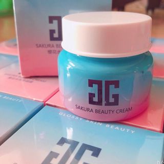 Kem Trị Nám Trắng Da Hoa anh đào Sakura Beauty Cream
