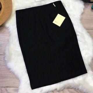 Bigsize váy công sở xẻ sau